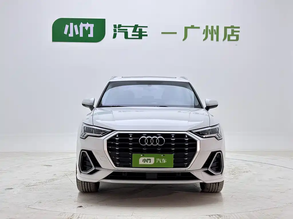 Audi Q3 2022 — фото 2