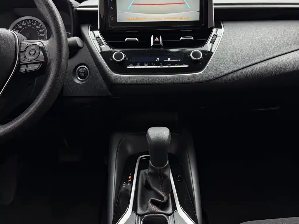 Toyota Corolla 2021 — фото 18