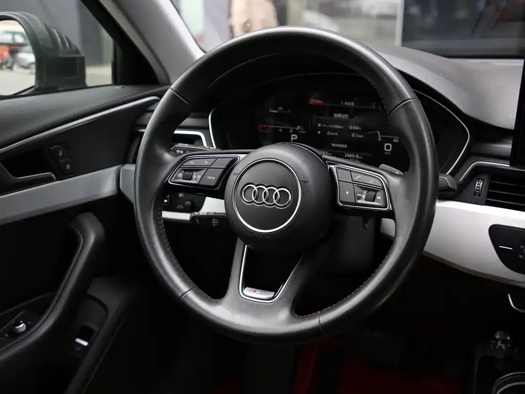 Audi A4L 2021 — фото 3