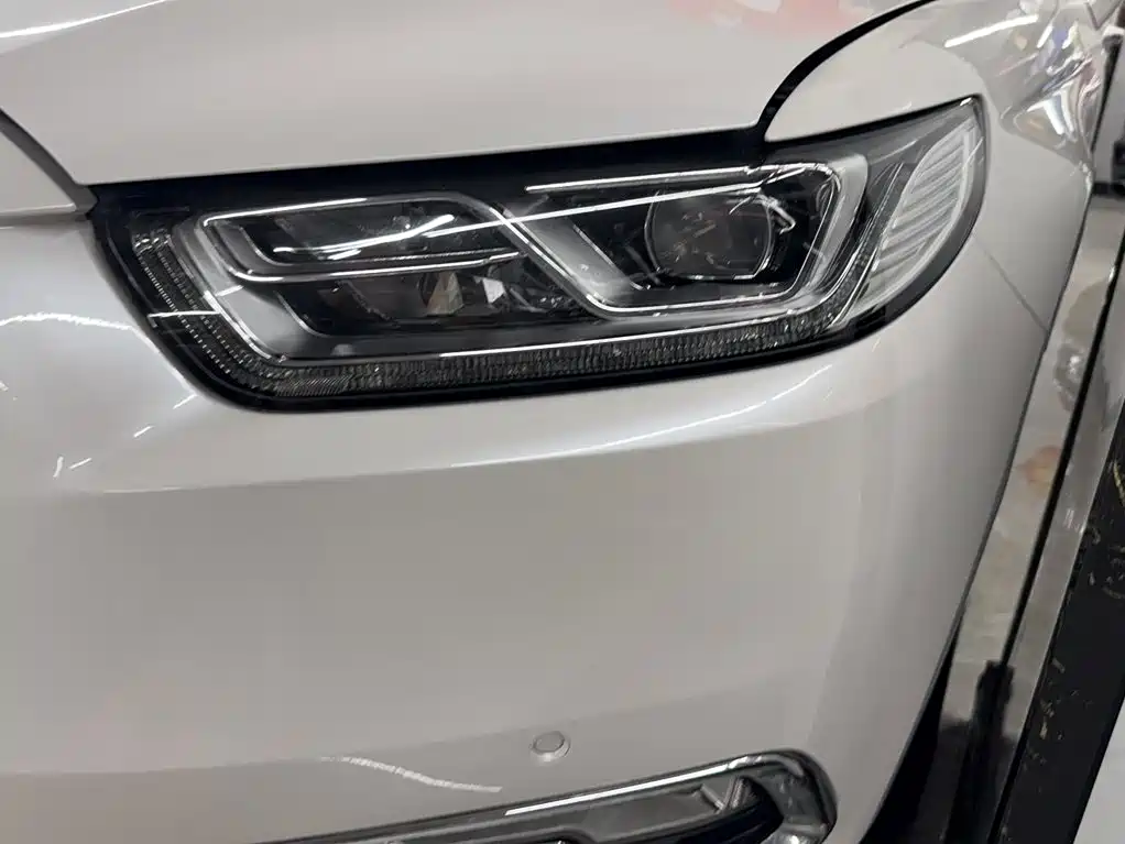 Ford Taurus 2016 — фото 4