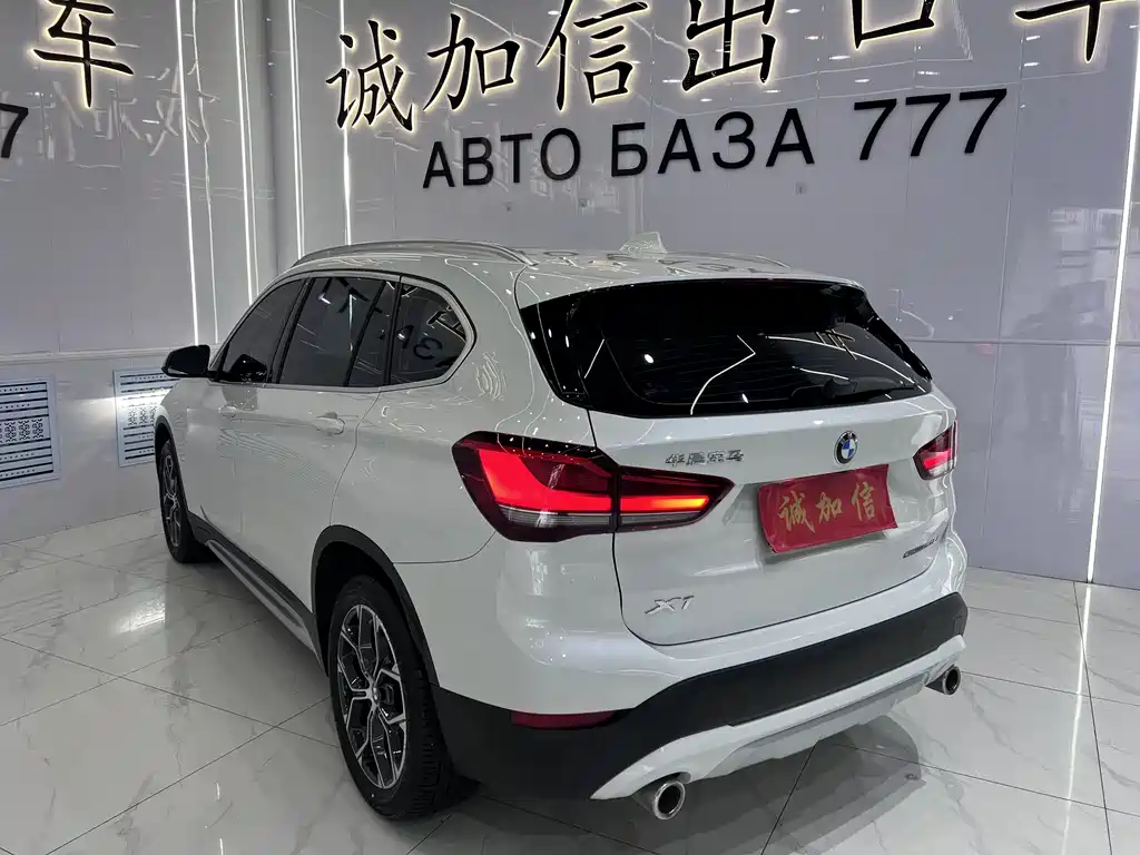 BMW X1 2022 — фото 6