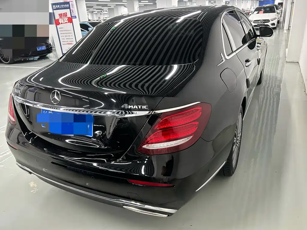 Mercedes-Benz E-Class 2020 — фото 14
