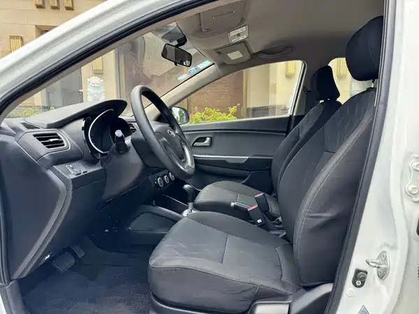 Kia K2 2017