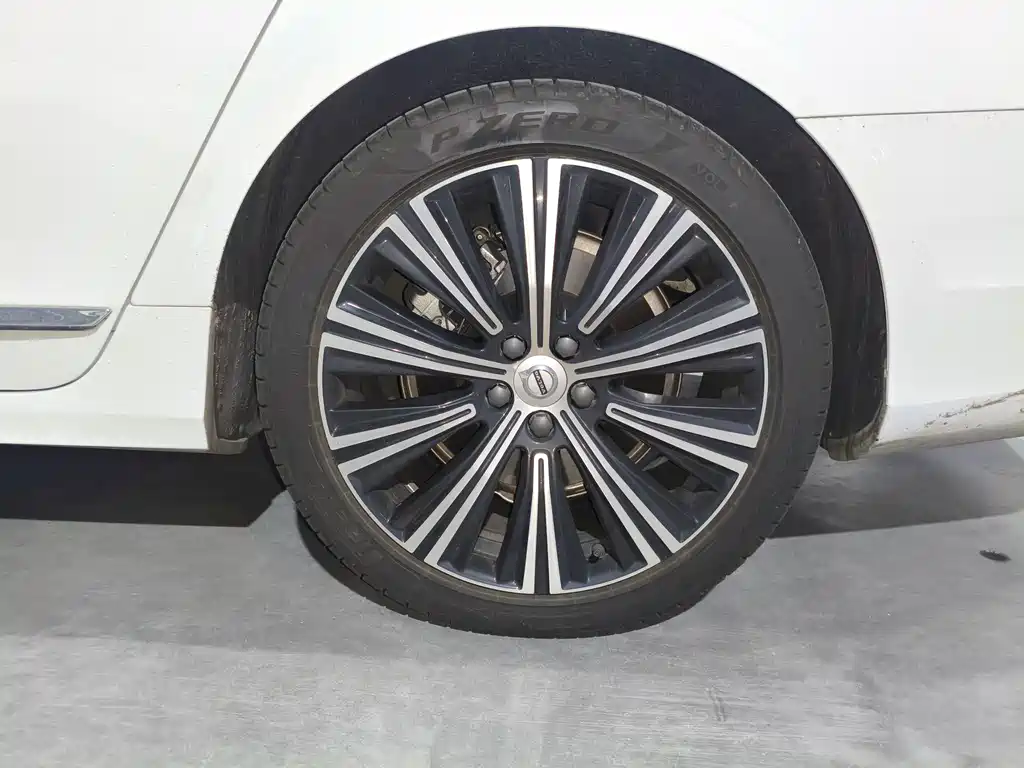 Volvo S90 2024 — фото 15