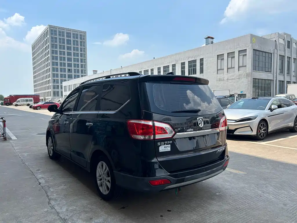 Baojun 730 2014