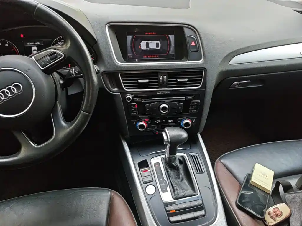 Audi Q5 2017 — фото 13