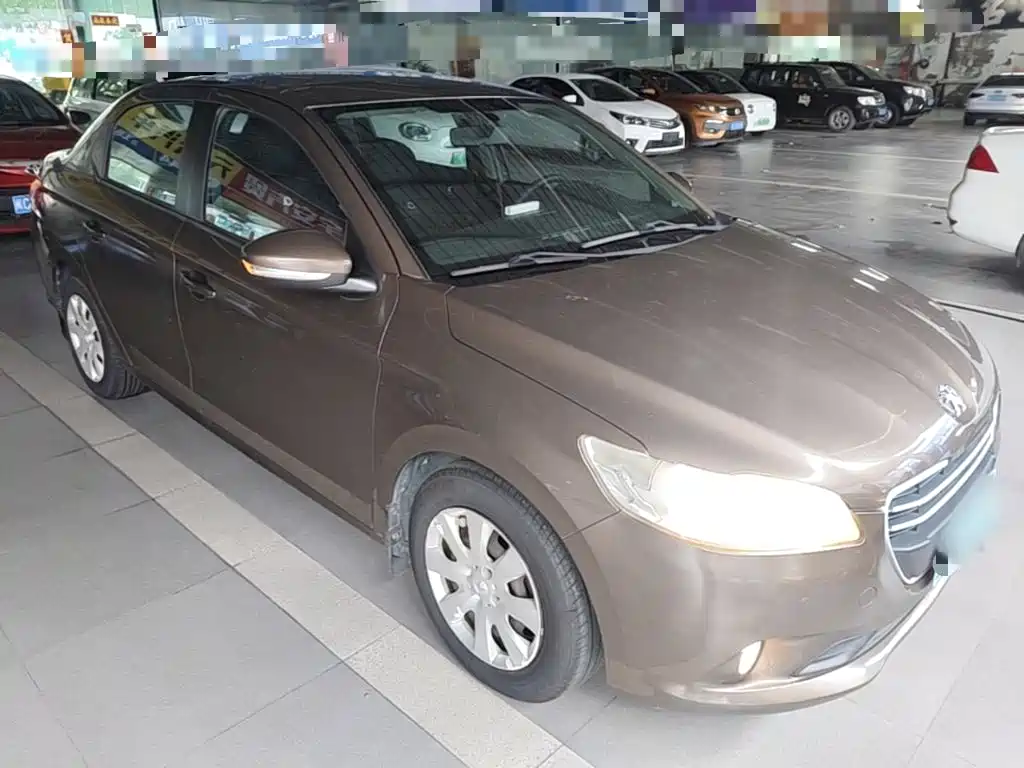 Peugeot 301 2014