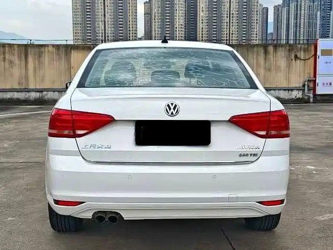 Volkswagen Lavida 2018 — фото 8