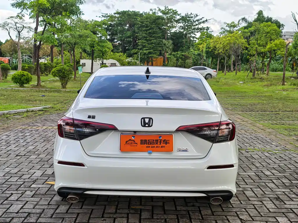 Honda Civic 2023 — фото 15