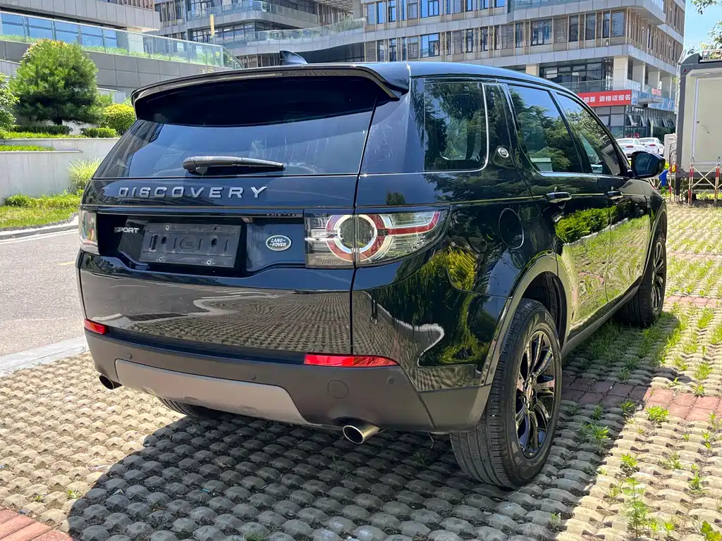 Land Rover Discovery Sport 2018 — фото 4