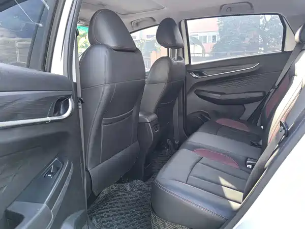 Geely Vision X3 2022
