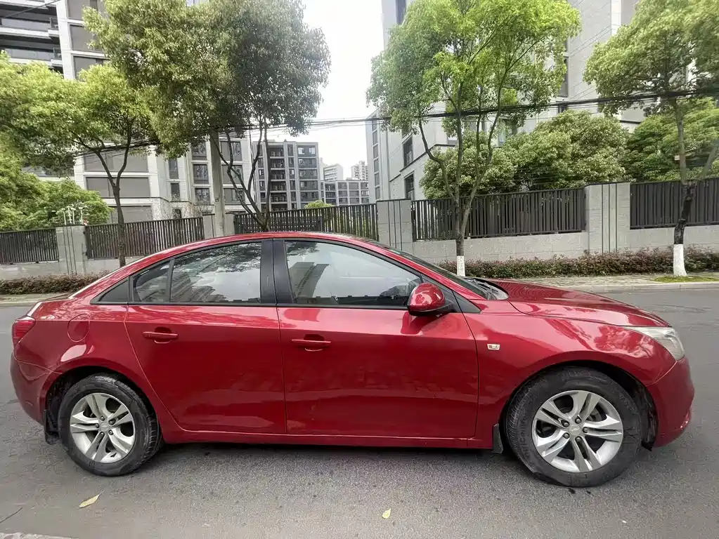 Chevrolet Cruze 2015 — фото 4