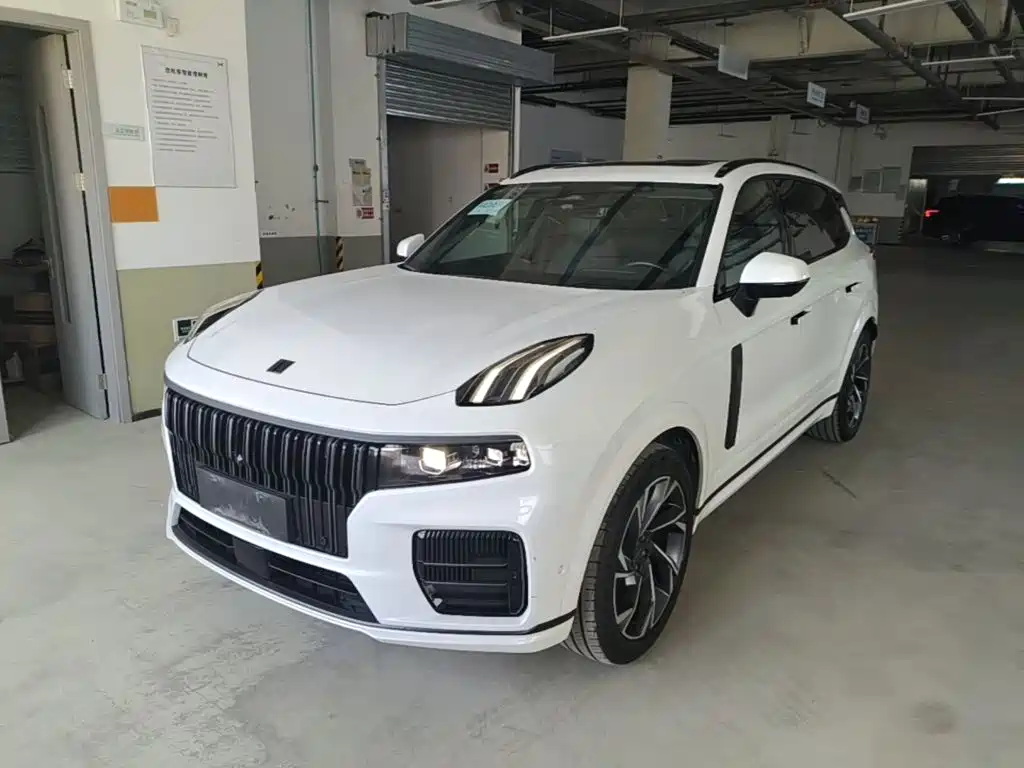Lynk & Co 09 2022