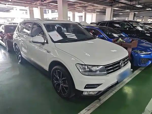 Volkswagen Tiguan L 2020