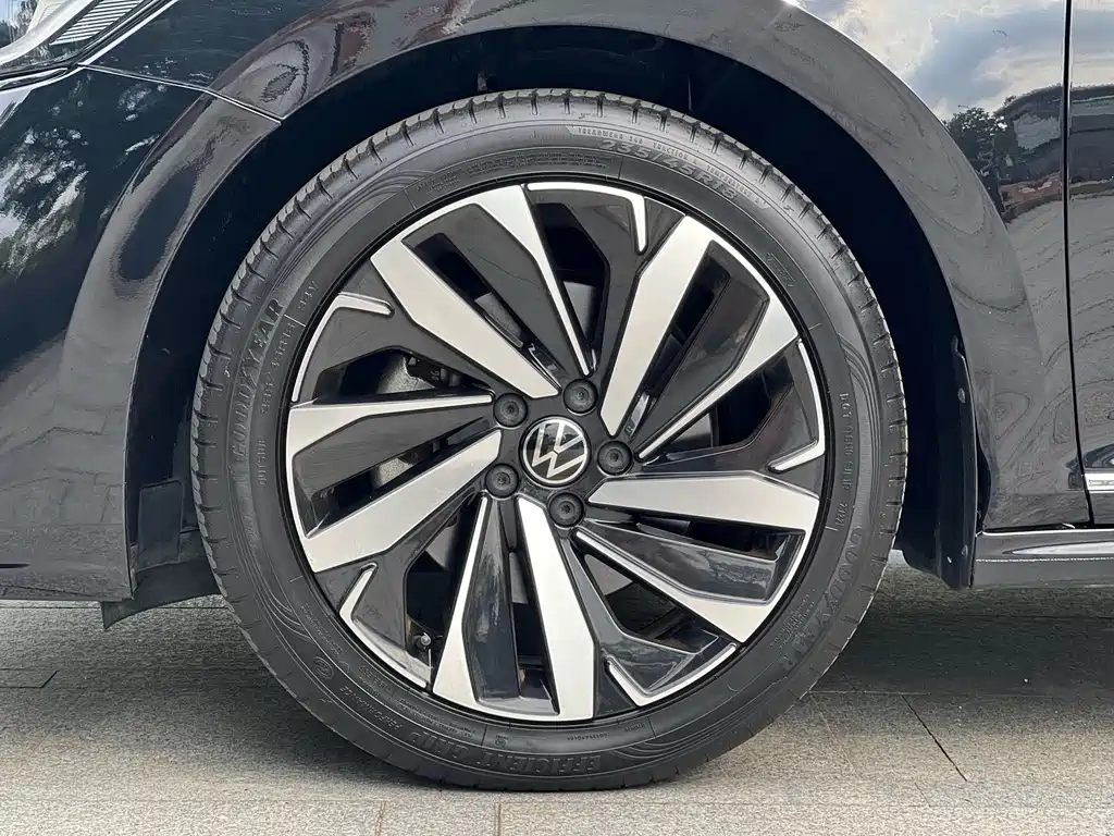 Volkswagen Passat 2022