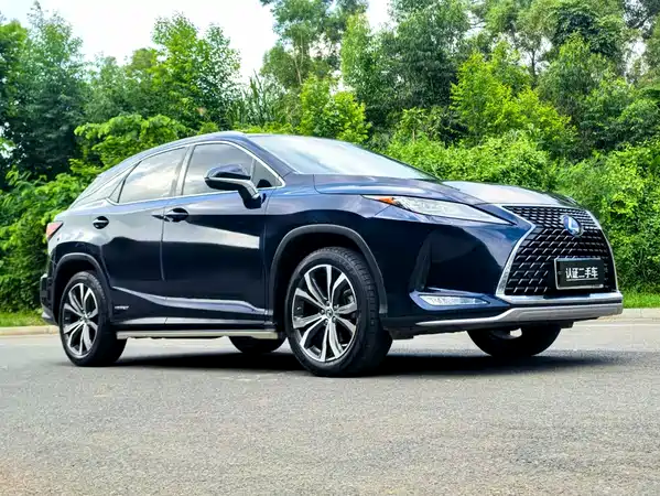 Lexus RX 2020
