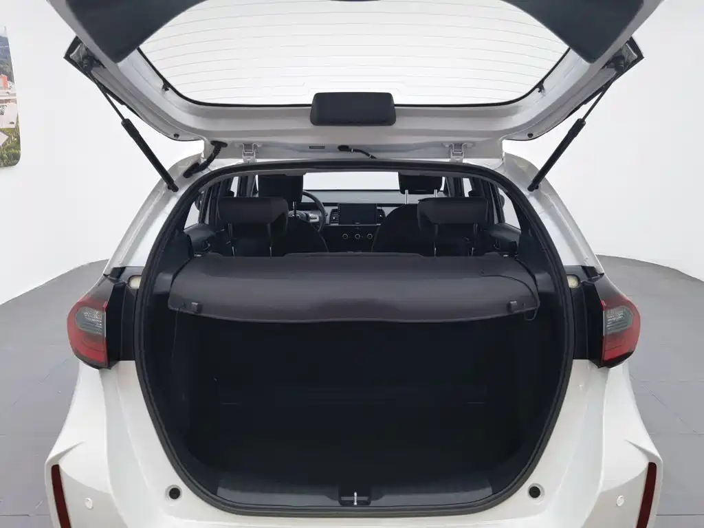 Honda Fit 2025 — фото 16