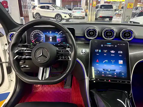 Mercedes-Benz C-Class 2022