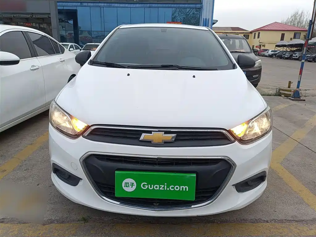 Chevrolet Aveo 2015 — фото 3