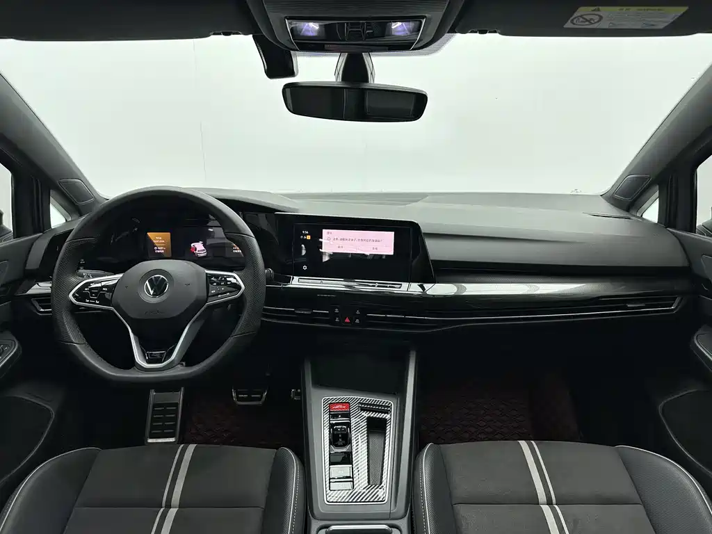 Volkswagen Golf 2023