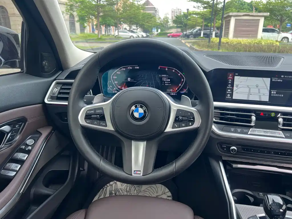 BMW 3 Series 2020 — фото 19