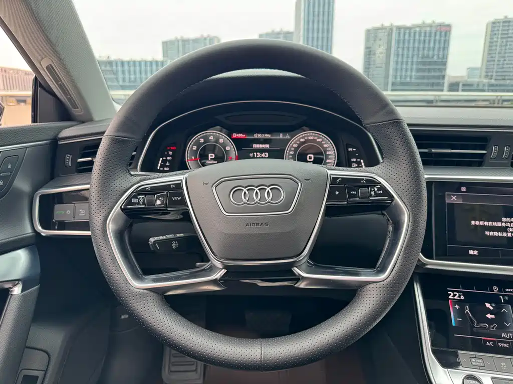 Audi A7L 2024 — фото 10