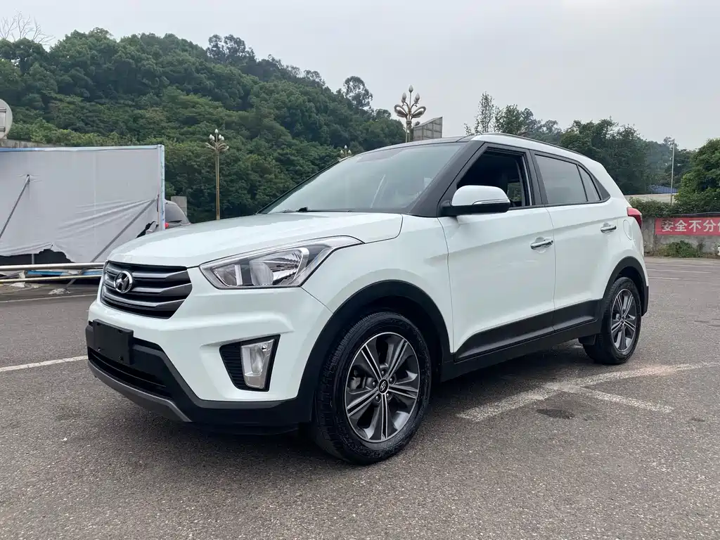 Hyundai ix25 2016