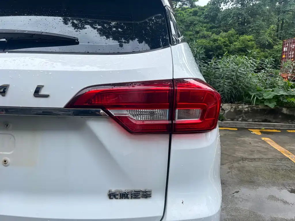Haval M6 2019 — фото 16