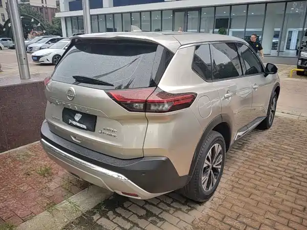 Nissan X-Trail 2024