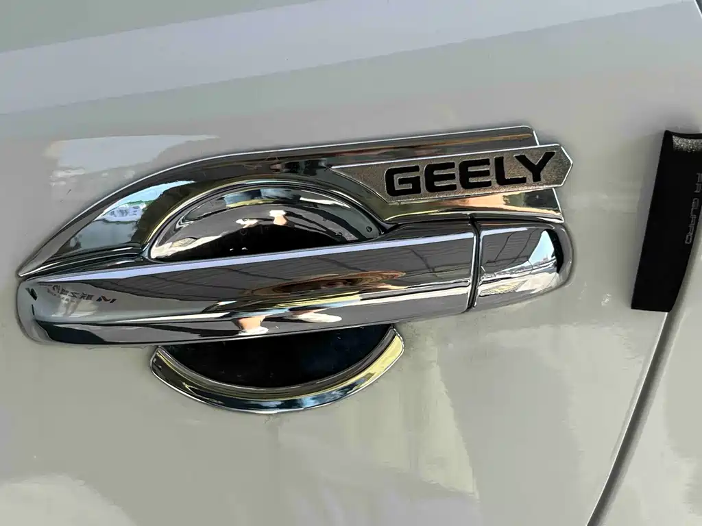 Geely Vision X6 2023 — фото 10