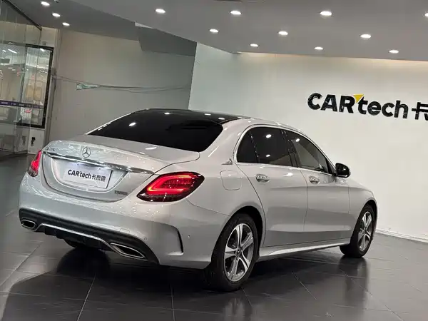 Mercedes-Benz C-Class 2019