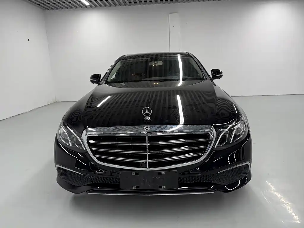 Mercedes-Benz E-Class 2018 — фото 2