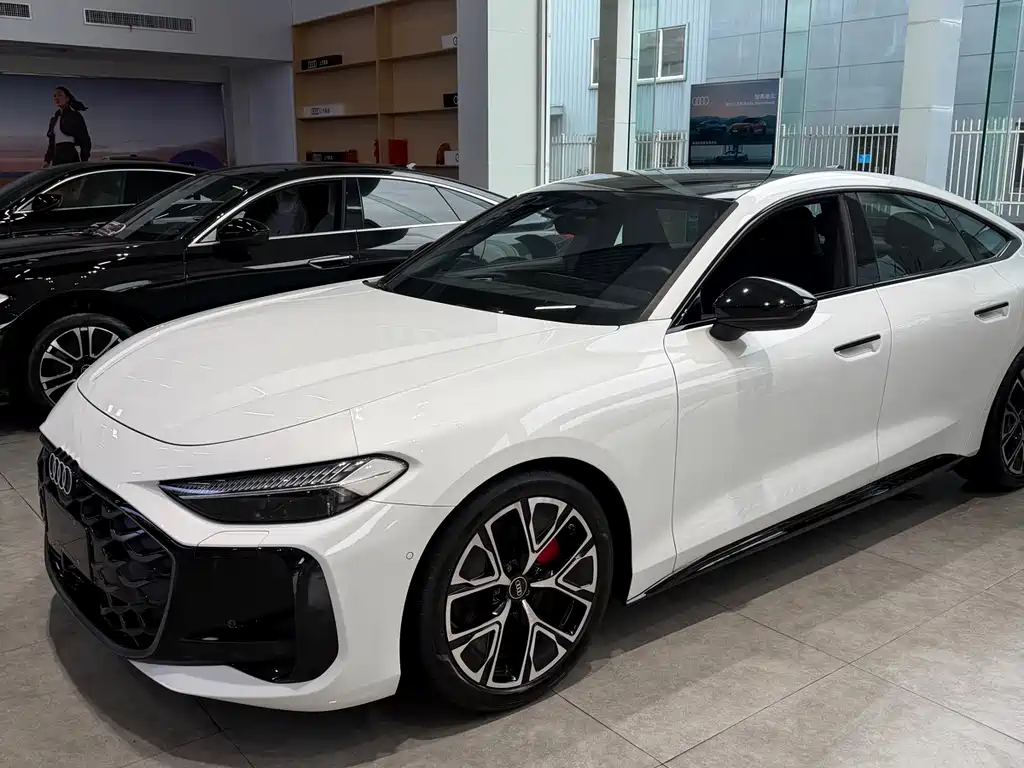 Audi A5L Sportback — фото 1