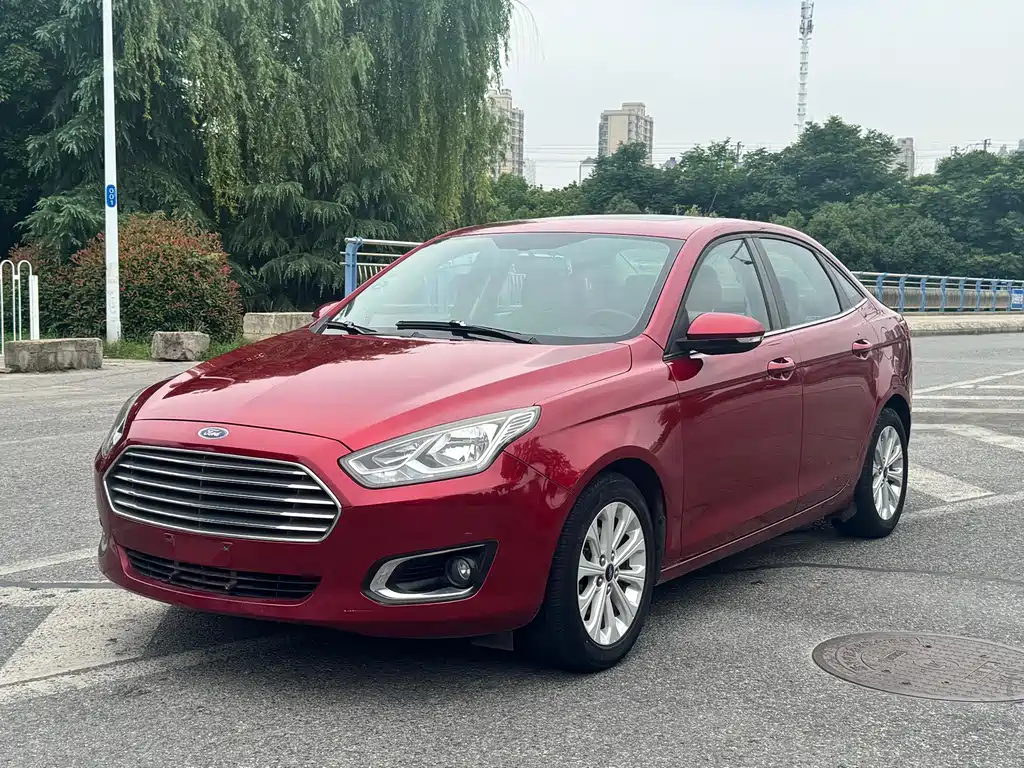 Ford Escort 2017