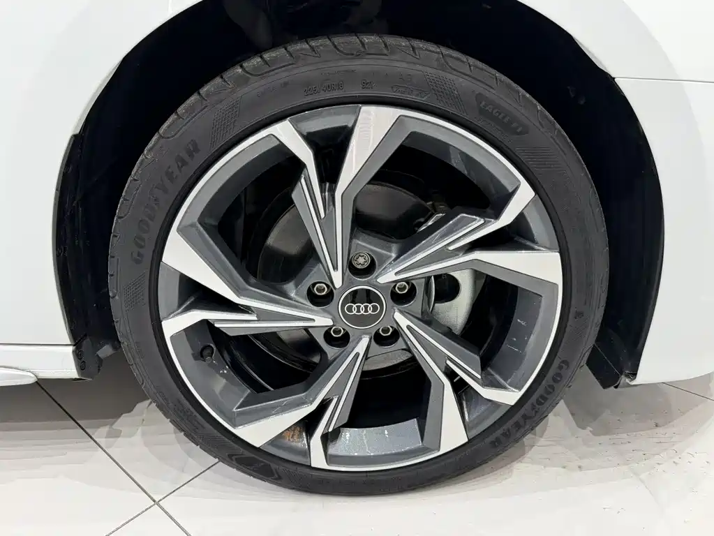 Audi A3 2022 — фото 19