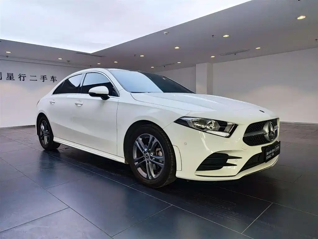 Mercedes-Benz A-Class 2021