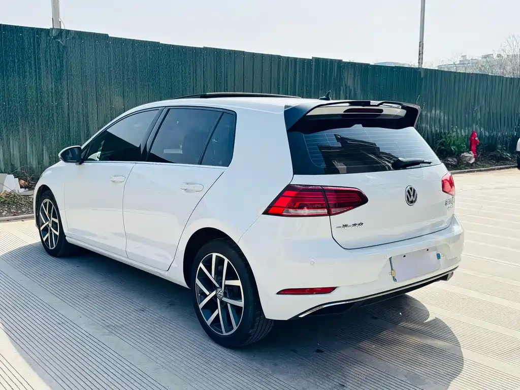 Volkswagen Golf 2020 — фото 10
