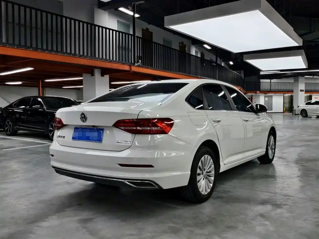 Volkswagen Lavida 2018 — фото 14