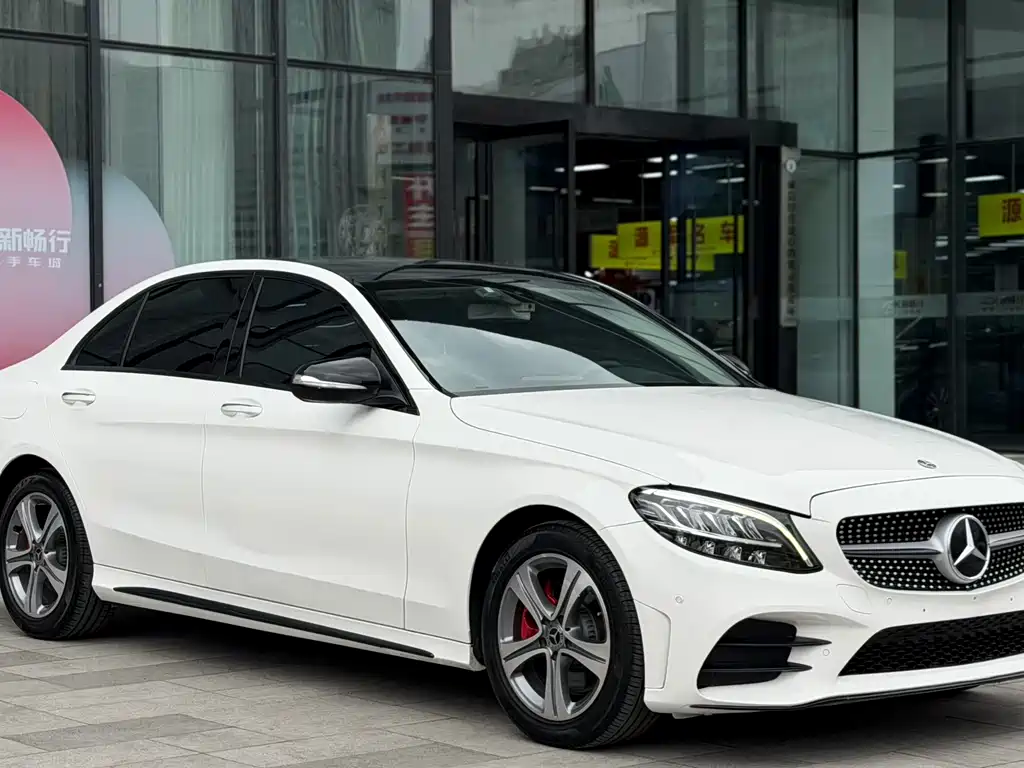 Mercedes-Benz C-Class 2019 — фото 3