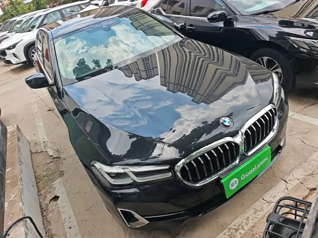 BMW 5 Series 2023