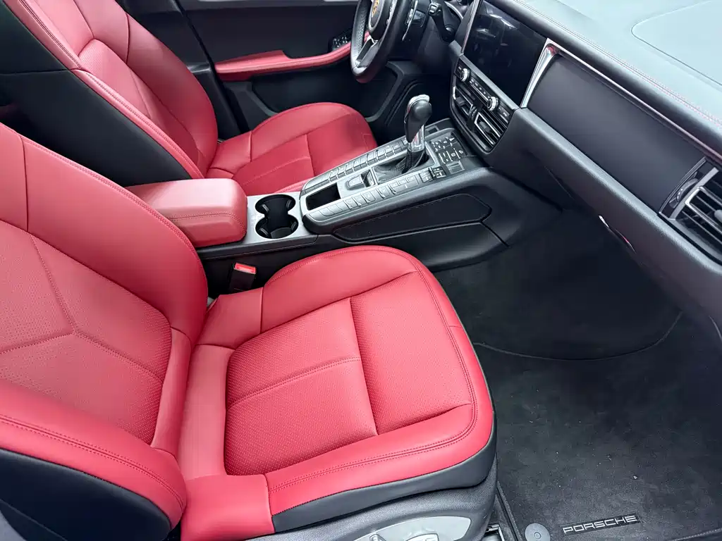 Porsche Macan 2020 — фото 9