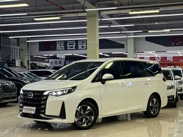 GAC Trumpchi M6 2021