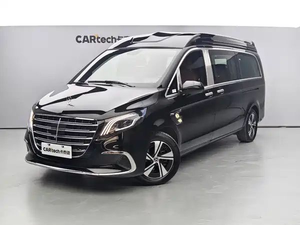 Mercedes-Benz Ascend VITO 2025