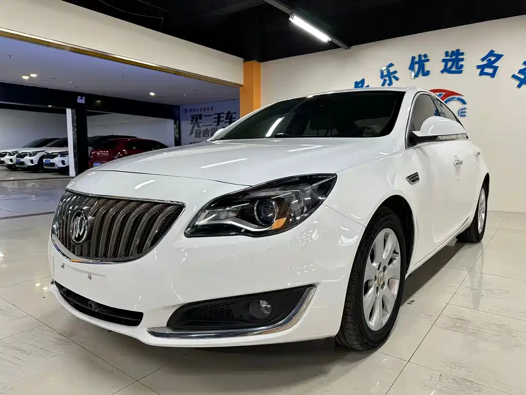 Buick Regal 2016 — фото 1