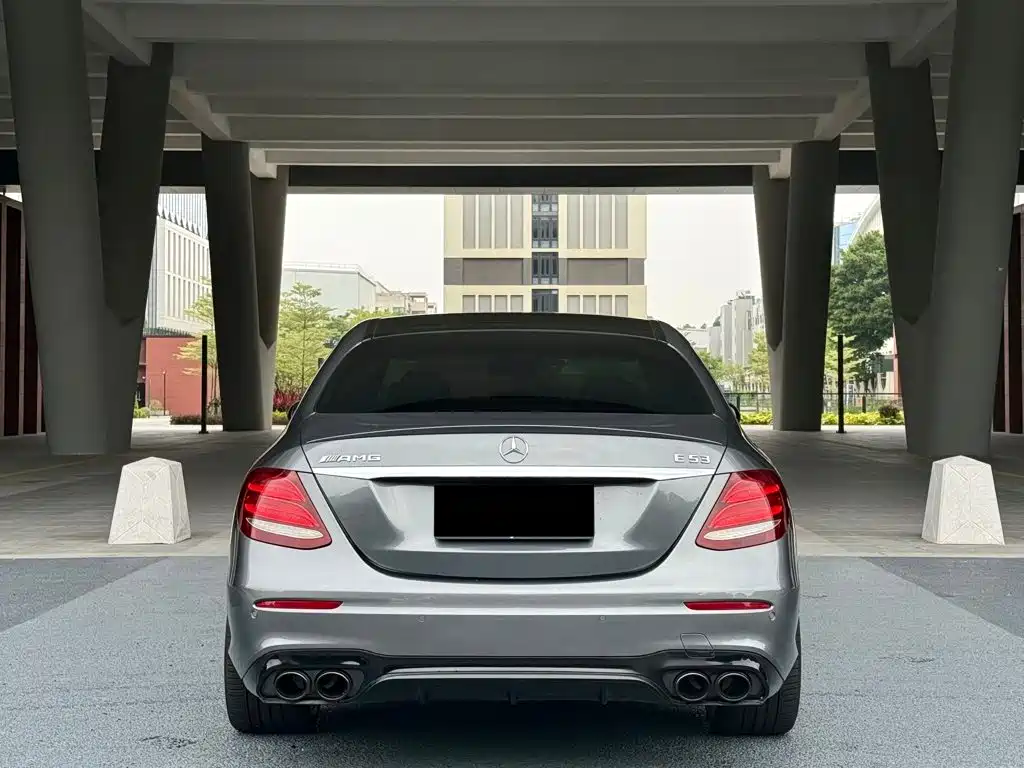 Mercedes-Benz E-Class AMG 2019 — фото 6