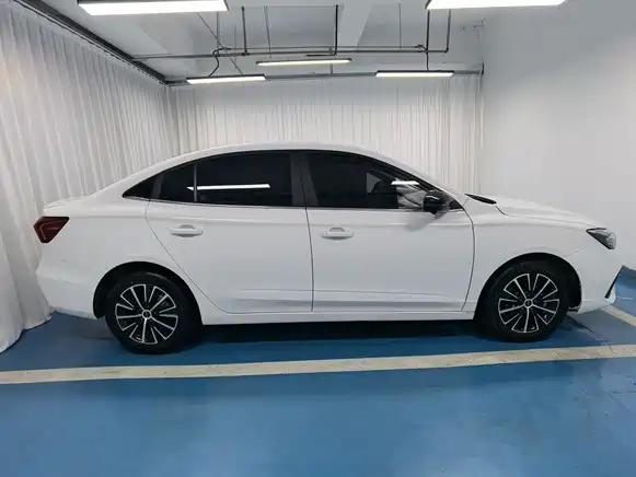 Roewe i5 2023