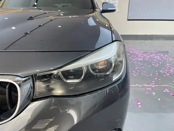 BMW 3 Series GT 2020