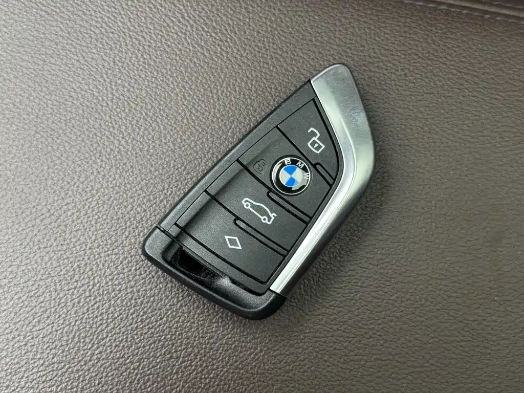 BMW i3 2022 — фото 14