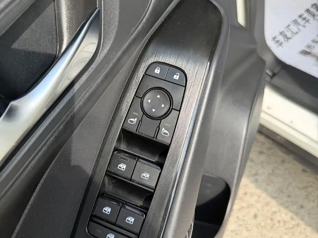 Nissan Fresco 2023 — фото 16