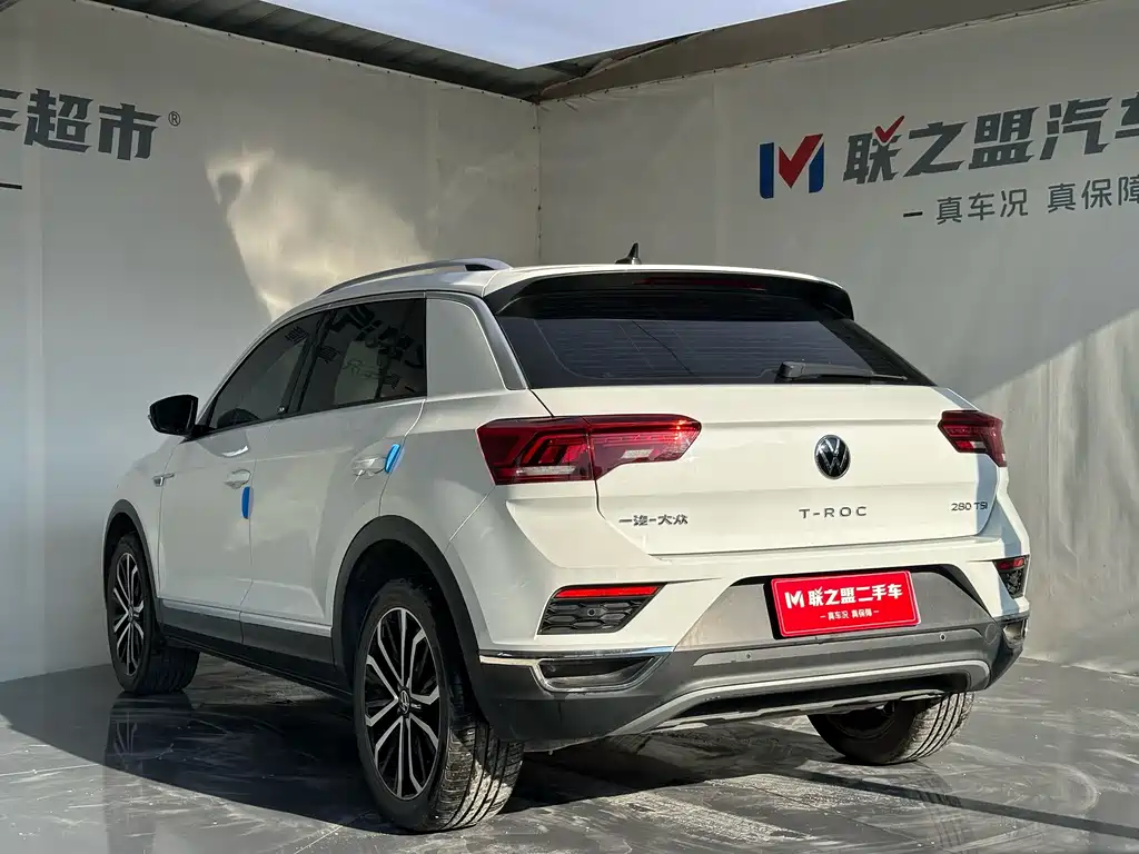 Volkswagen T-Roc 2022 — фото 6
